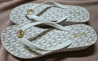 Authentic Michael Kors Signature Logo Platform Flip Flops