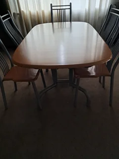 Dining room table
