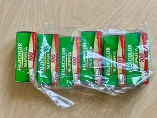 Expired photographic film Fujicolor Superia 100