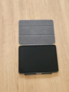 iPad Pro 11-inch 4th Gen M2 512GB Wi-Fi ONLY