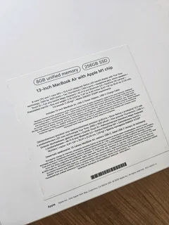 MacBook Air M1 13-inch / Cycle count 19