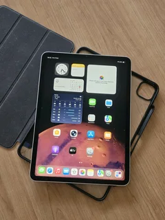 iPad Pro 11-inch 4th Gen M2 512GB Wi-Fi ONLY