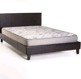 KIM LEATHER TOUCH BED EXCELLENT CONDITION