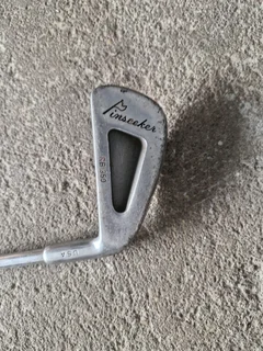 PINSEEKER GOLF STICK