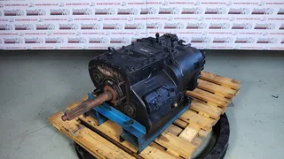 Used Freightliner FO18E318B Gearbox For Sale