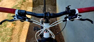 Momsen AL300 Hardtail Mountain Bike -Ready to Ride!