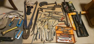 TOOLS&amp; SPANNERS