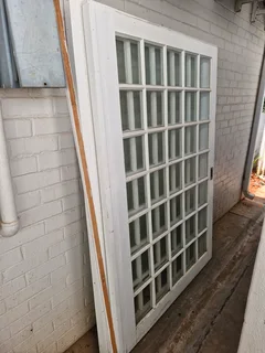 Double cottage pain sliding door (white)