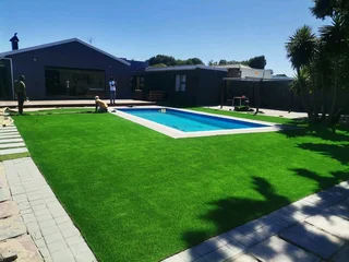 Artificial Grass/Turf installers (065 847 3744)
