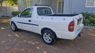 2004 Opel Utility Sport 1.4i (217000kms)