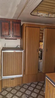 Gypsey Caravan (Lots of extras)