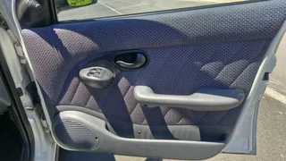 2003 Fiat Siena (181000kms)