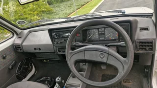 2002 Volkswagen Caddy Bakkie 1.6 Carburetor (Aircon spec)