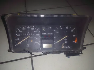 Golf cluster with rev counter