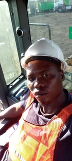 Code 10 driver, Front End Loader and Dump truck  looking for a job
