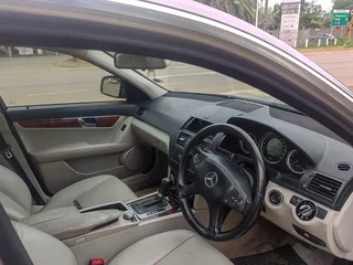 2009 Mercedes-Benz C-Class Sedan