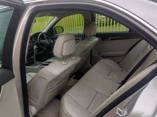 2009 Mercedes-Benz C-Class Sedan