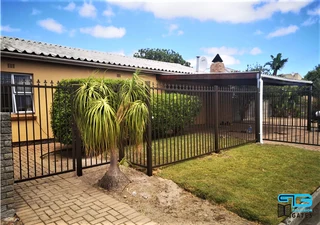 Security Gates, Burglar Proofing and Fencing Cape Town