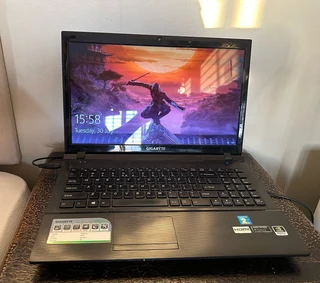 Gigabyte Laptop