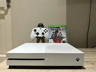 Xbox One S