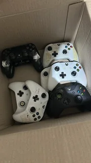 Playstation and xbox controllers with issues