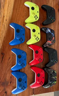 Xbox Series S|X Controllers