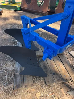 Andrag, 2 skaar ploeg vir R7000. Caledon. 0845874747