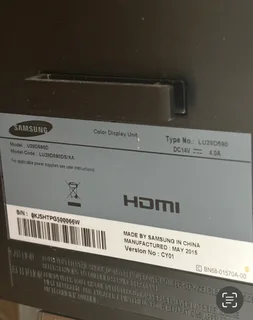 Samsung uhd monitor 28” R3500