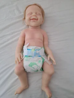 18.5 inch Realistic Full Body Silicone Baby Doll, Lifelike Reborn Baby -LIKE BRAND NEW-