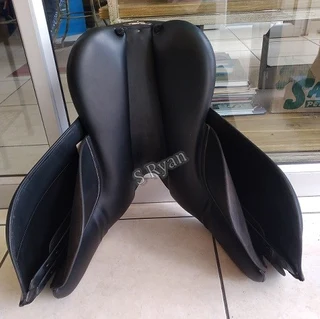 Pony Saddle - Tekna Showing Saddle 15.5&#34;
