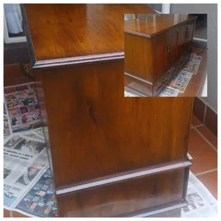 Antique Kist/Dresser