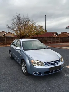 2005 Kia Cerato Sedan