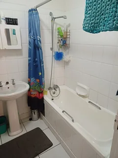 Magnificent Fully furnished 2-bedroom apartment with majestic sea view.