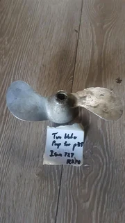 Two blade prop for p35