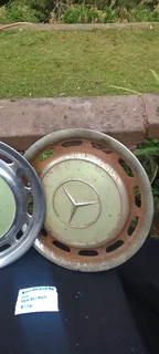 Mercedes Benz Hub Cap Bundle.