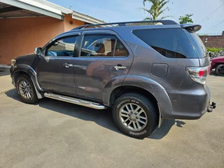 2013 Toyota Fortuner SUV