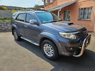 2013 Toyota Fortuner SUV
