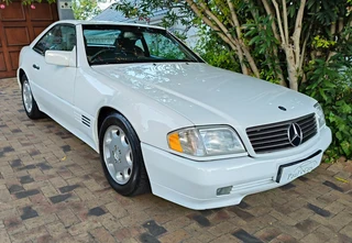 1995 Mercedes-Benz SL 500 Auto, White Polar Grey lth with 129000km available now!