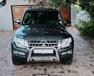 2019 Mitsubishi Pajero 3.2 DiD GLX Exceed LWB AT, Gray Sparkling  with 142000km R599900