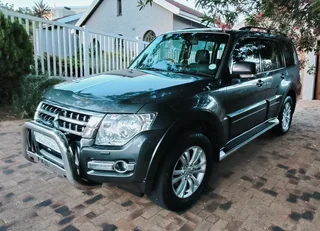 2019 Mitsubishi Pajero 3.2 DiD GLX Exceed LWB AT, Gray Sparkling  with 142000km R599900