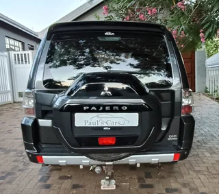 2019 Mitsubishi Pajero 3.2 DiD GLX Exceed LWB AT, Gray Sparkling  with 142000km R599900