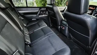 2019 Mitsubishi Pajero 3.2 DiD GLX Exceed LWB AT, Gray Sparkling  with 142000km R599900