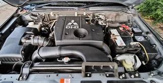 2019 Mitsubishi Pajero 3.2 DiD GLX Exceed LWB AT, Gray Sparkling  with 142000km R599900