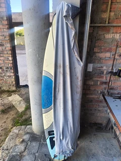 Hexcel 2m surfboard with a cloth bag