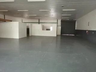 Industrial Warehouse to Let