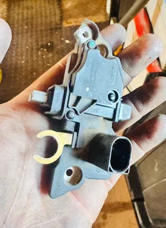 Vw polo 9n engine 1.4 1.6 alternator regulator