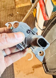 Vw polo 9n engine 1.4 1.6 alternator regulator