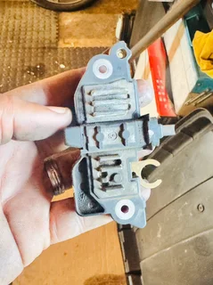 Vw polo 9n engine 1.4 1.6 alternator regulator