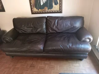 Coricroft 3 seater leather couch brown R6995.00