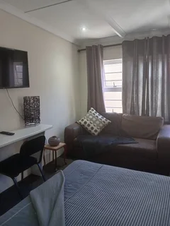 Secure Beacon Bay Fully Furnished Bachelor Flat for Rent including Wif